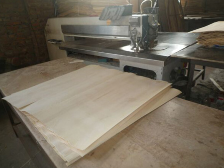 生產(chǎn)車(chē)間一角